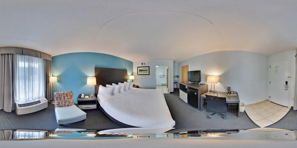 Clarion Inn Cleveland Near University Bagian luar foto